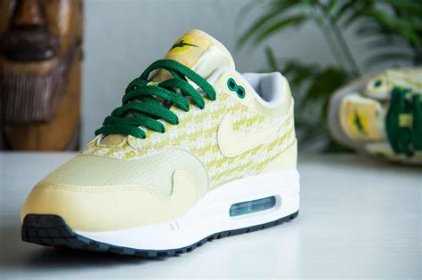 Nike Air Max 1 lemonade shoes